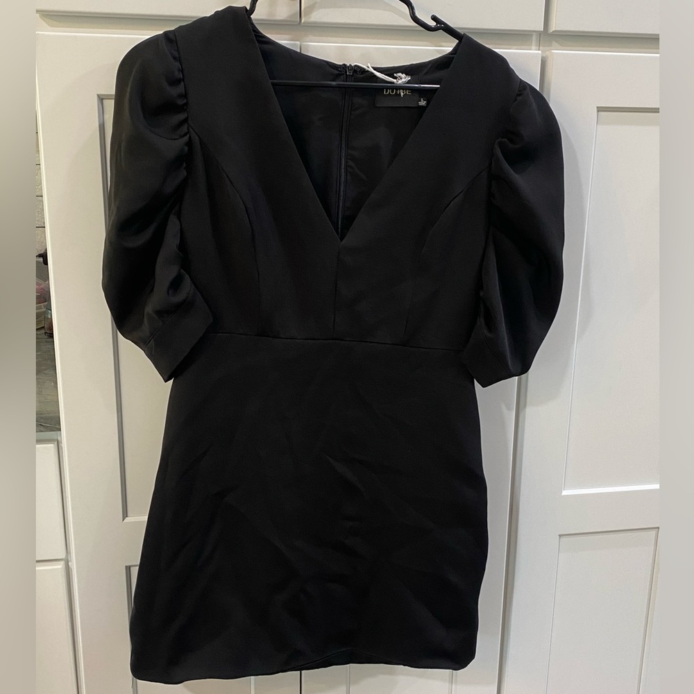 DO+ BE NWT black mini dress with 3/4 puff sleeves size large